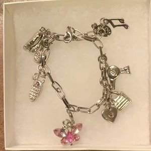 Pecoware Silver Tone Metal Sparkly Stone Costume Fashion Jewelry Bracelet